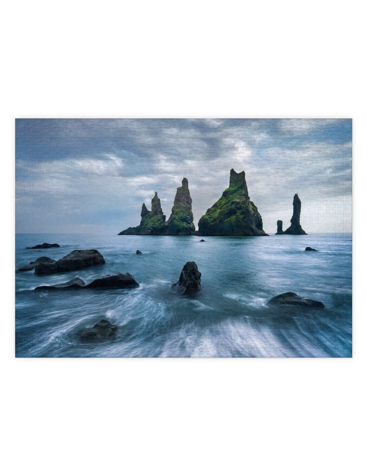Mockup eines Puzzle der Vulkanfelsen von Reynisfjara