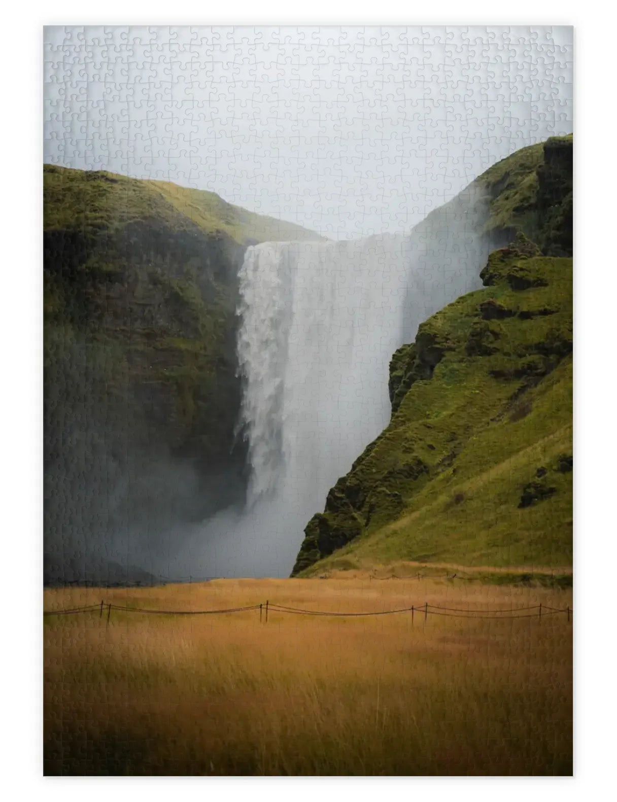 Mockup eines Puzzle eines Wasserfalls in Island