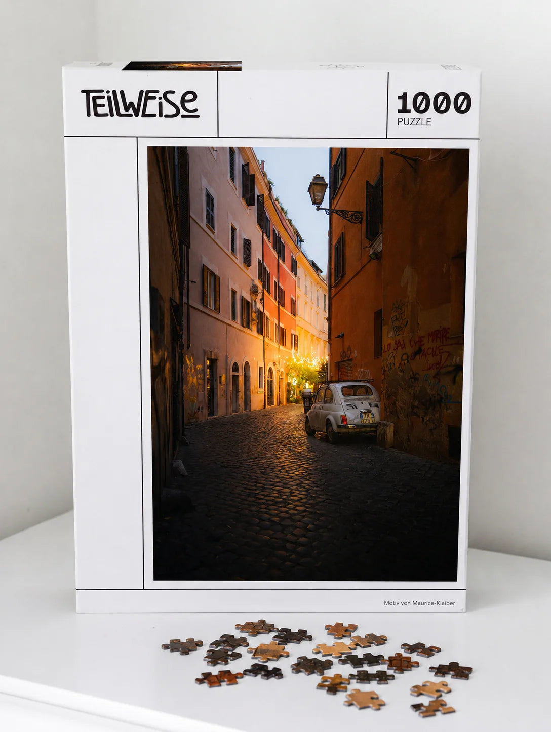 Italienische Gasse mit Oldtimer